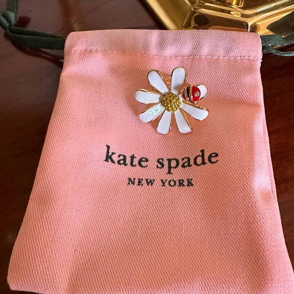 Kate Spade Daisy Ladybug Ring‎ Size 6 NEW